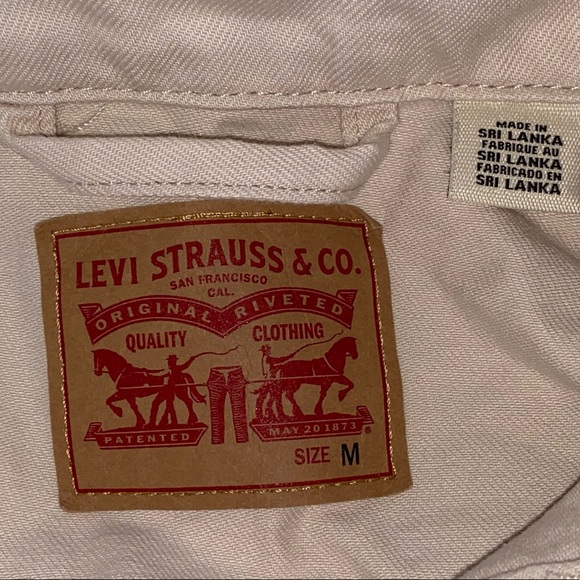 Levi’s Shacket -Denim Shirt Jean Jacket in Natural Denim Color Women's M - Picture 7 of 9